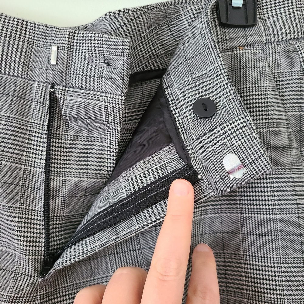 Zara gray plaid straight ankle pants - Picture 3 of 9